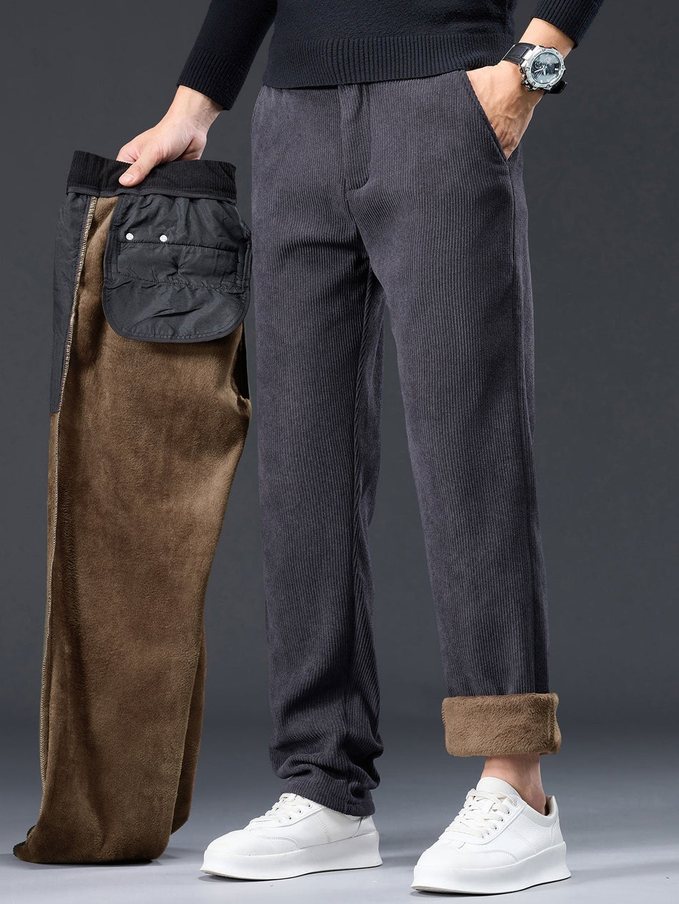 Warme, fleece gevoerde, winterbroek van corduroy met rechte pijpen