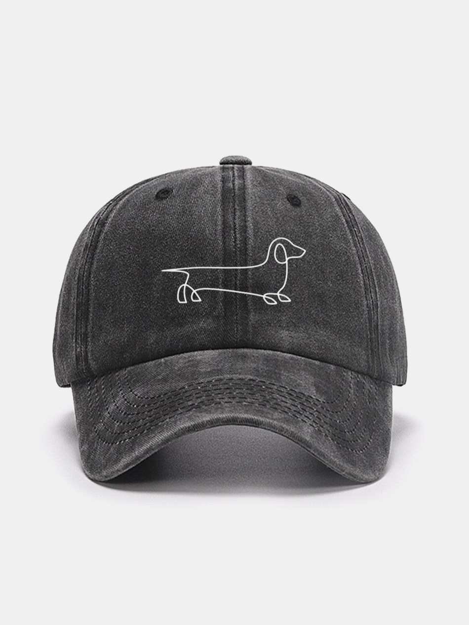 Washed baseballpet met teckelprint in lijn